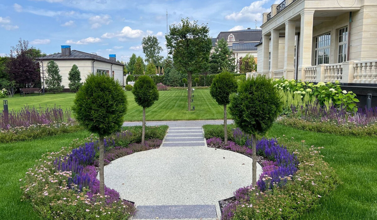 Razdory Estate gallery image 3