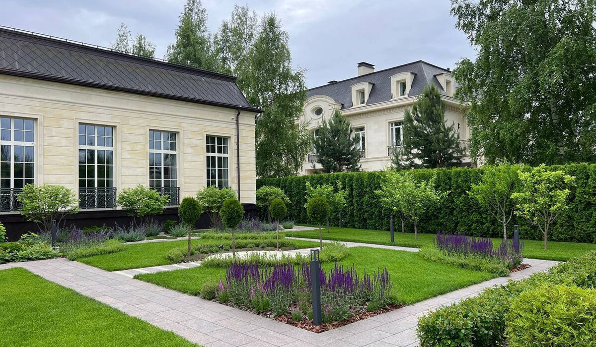 Razdory Estate gallery image 4